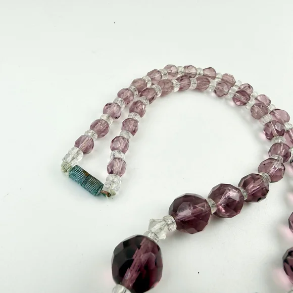 Vintage Czech Amethyst Glass Necklace, Faceted Purple Beads, Art Deco Bohemian - Picture 6 of 7